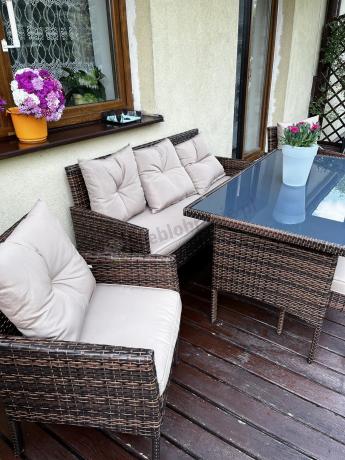 Brązowe meble technorattanowe z wysokim stołem 120cm i sofą Torino Dining