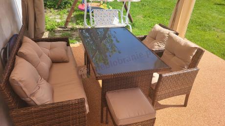 Brązowe meble technorattanowe z wysokim stołem 120cm i sofą Torino Dining