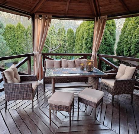 Brązowe meble technorattanowe z wysokim stołem 120cm i sofą Torino Dining