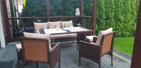 Brązowe meble technorattanowe z wysokim stołem 120cm i sofą Torino Dining