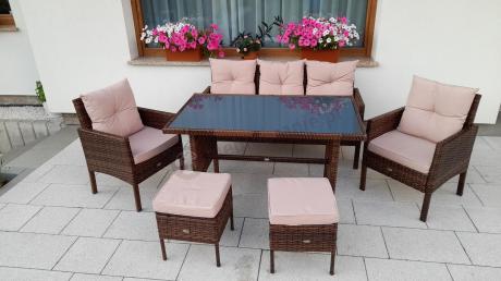 Brązowe meble technorattanowe z wysokim stołem 120cm i sofą Torino Dining