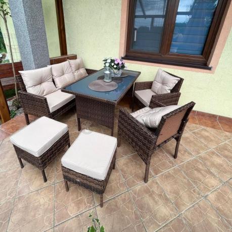 Brązowe meble technorattanowe z wysokim stołem 120cm i sofą Torino Dining