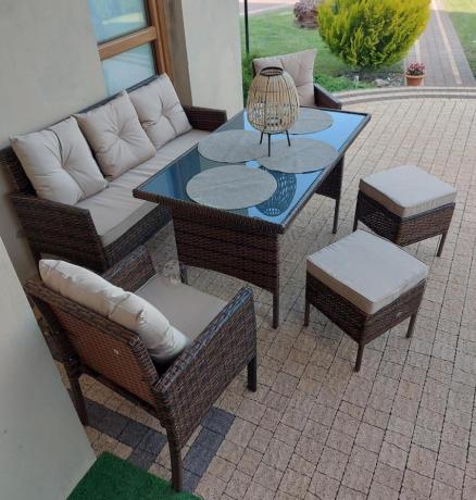 Brązowe meble technorattanowe z wysokim stołem 120cm i sofą Torino Dining