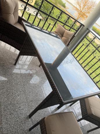 Brązowe meble technorattanowe z wysokim stołem 120cm i sofą Torino Dining