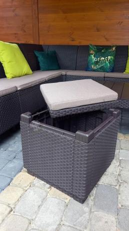 Brązowy narożnik do ogrodu Relly VII ze stołem podnoszonym i fotelem + pufy