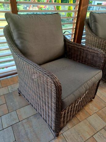 Brązowy narożnik na taras 207x207cm z wysokim stołem i fotelami Novici - Dark Brown