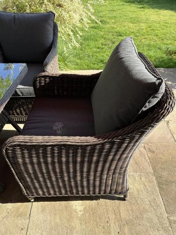 Brązowy narożnik na taras 207x207cm z wysokim stołem i fotelami Novici - Dark Brown