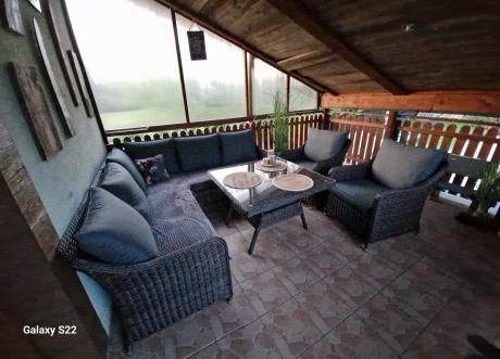 Brązowy narożnik na taras 207x207cm z wysokim stołem i fotelami Novici - Dark Brown