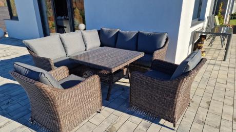 Brązowy narożnik na taras 207x207cm z wysokim stołem i fotelami Novici - Dark Brown