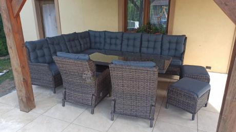 Brązowy narożnik na taras Laritto Corner XL + 2x regulowany fotel i pufy - Dark Brown