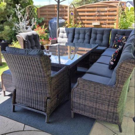 Brązowy narożnik na taras Laritto Corner XL + 2x regulowany fotel i pufy - Dark Brown