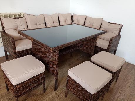 Brązowy narożnik ogrodowy z wysokim stołem 120cm i 3 pufami Torino Corner