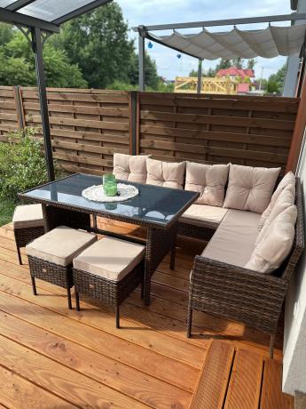 Brązowy narożnik ogrodowy z wysokim stołem 120cm i 3 pufami Torino Corner