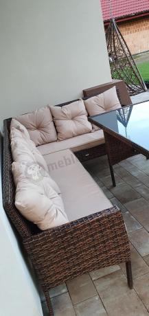 Brązowy narożnik ogrodowy z wysokim stołem 120cm i 3 pufami Torino Corner