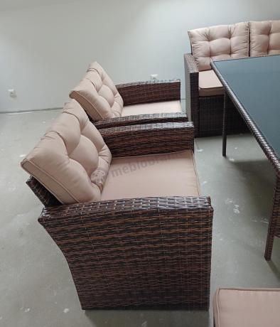 Brązowy narożnik technorattanowy z fotelem i ławką