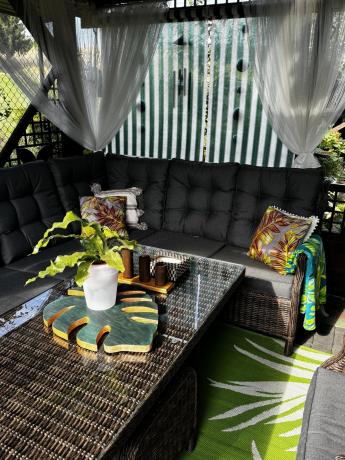 Brązowy narożnik z technorattanu Laritto 251x195cm z wysokim stołem i fotelem - Dark Brown