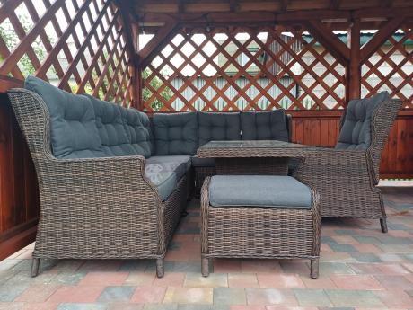 Brązowy narożnik z technorattanu Laritto 251x195cm z wysokim stołem i fotelem - Dark Brown