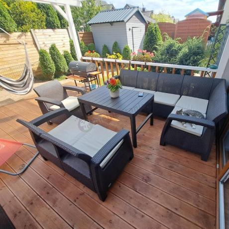 Brązowy zestaw dla 8 osób z narożnikiem, stołem podnoszonym i dwoma fotelami Relly VI