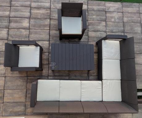 Brązowy zestaw dla 8 osób z narożnikiem, stołem podnoszonym i dwoma fotelami Relly VI