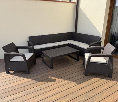 Brązowy zestaw dla 8 osób z narożnikiem, stołem podnoszonym i dwoma fotelami Relly VI