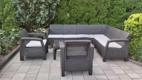 Brązowy zestaw dla 8 osób z narożnikiem, stołem podnoszonym i dwoma fotelami Relly VI