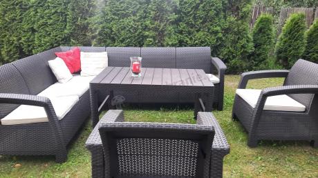 Brązowy zestaw dla 8 osób z narożnikiem, stołem podnoszonym i dwoma fotelami Relly VI