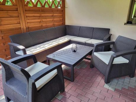 Brązowy zestaw dla 8 osób z narożnikiem, stołem podnoszonym i dwoma fotelami Relly VI