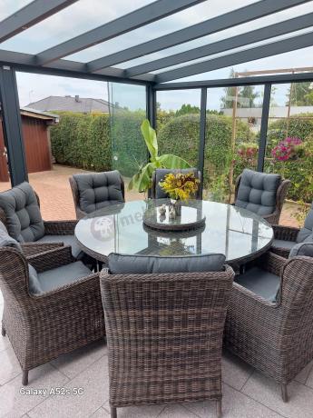 Brązowy zestaw mebli obiadowych na taras Laritto 8+1 okrągły stół - technorattan