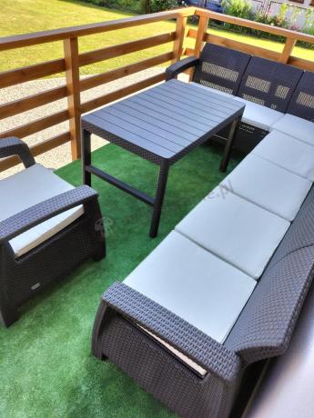 Brązowy zestaw ogrodowy dla 10 osób z narożnikiem, stołem podnoszonym i trzema fotelami Relly VII