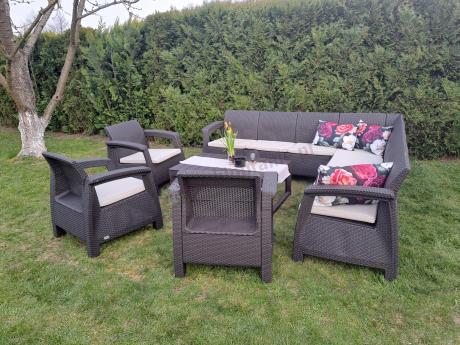 Brązowy zestaw ogrodowy dla 10 osób z narożnikiem, stołem podnoszonym i trzema fotelami Relly VII