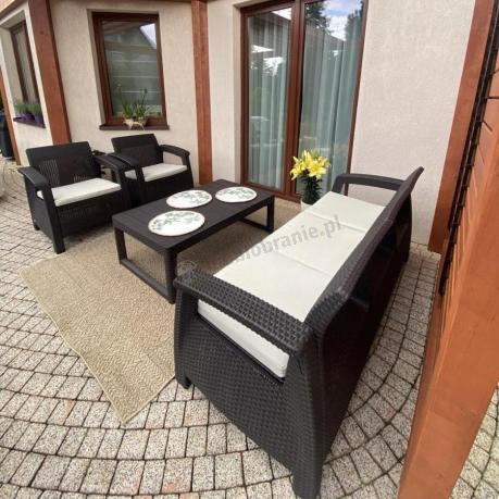 Brązowy zestaw ogrodowy dla 5 osób