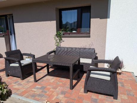 Brązowy zestaw ogrodowy dla 5 osób