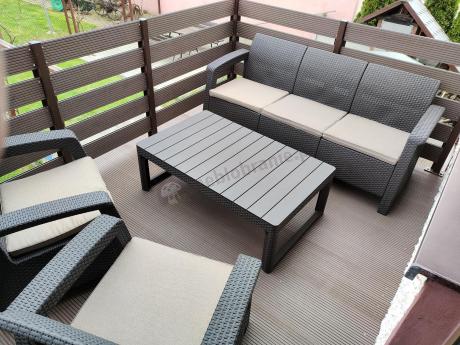 Brązowy zestaw ogrodowy dla 5 osób