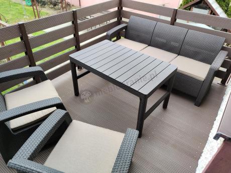Brązowy zestaw ogrodowy dla 5 osób