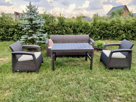 Brązowy zestaw ogrodowy dla 5 osób