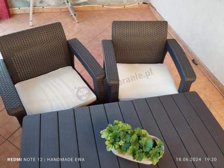 Brązowy zestaw ogrodowy dla 5 osób