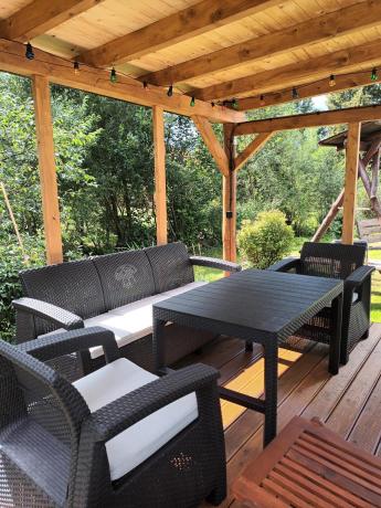 Brązowy zestaw ogrodowy dla 5 osób