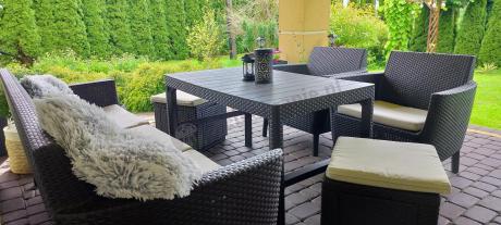 Brązowy zestaw ogrodowy z regulowanym stołem na 7 osób Meblobranie S3LP