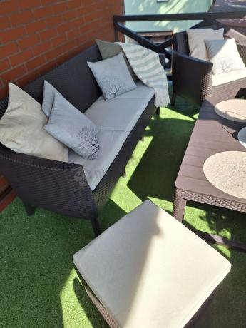 Brązowy zestaw ogrodowy z regulowanym stołem na 7 osób Meblobranie S3LP