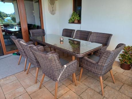 Brązowy zestaw ogrodowy ze stołem obiadowym 220cm i 8 fotelami technorattanowymi Tonitto Dining 8+1