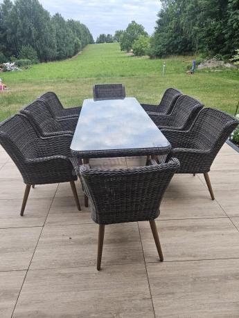 Brązowy zestaw ogrodowy ze stołem obiadowym 220cm i 8 fotelami technorattanowymi Tonitto Dining 8+1