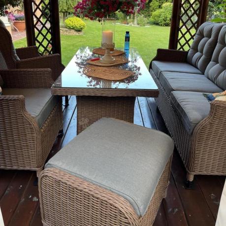 Brązowy zestaw technorattanowy tarasowy Laritto Dining + pufy - Brown