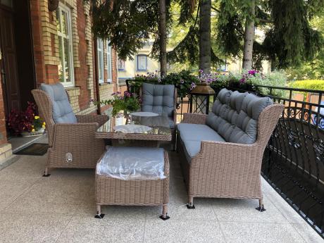 Brązowy zestaw technorattanowy tarasowy Laritto Dining + pufy - Brown