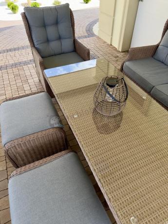 Brązowy zestaw technorattanowy tarasowy Laritto Dining + pufy - Brown