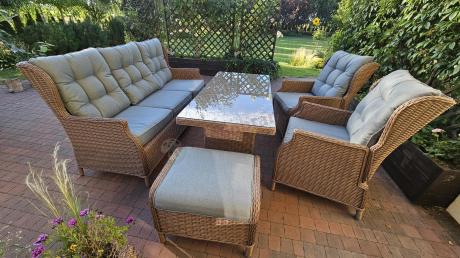 Brązowy zestaw technorattanowy tarasowy Laritto Dining + pufy - Brown