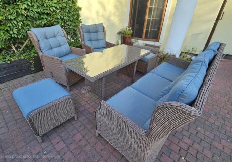 Brązowy zestaw technorattanowy tarasowy Laritto Dining + pufy - Brown