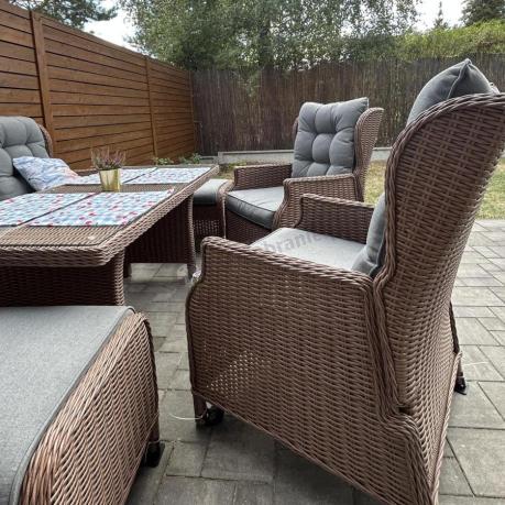 Brązowy zestaw technorattanowy tarasowy Laritto Dining + pufy - Brown