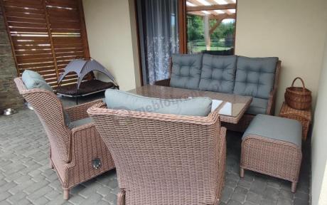 Brązowy zestaw technorattanowy tarasowy Laritto Dining + pufy - Brown