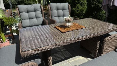 Brązowy zestaw technorattanowy tarasowy Laritto Dining + pufy - Brown