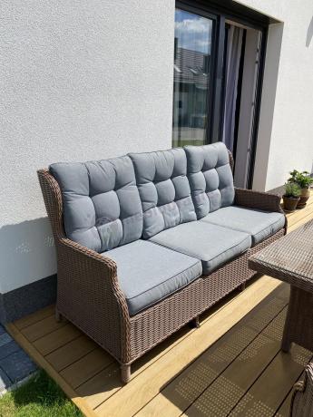 Brązowy zestaw technorattanowy tarasowy Laritto Dining + pufy - Brown